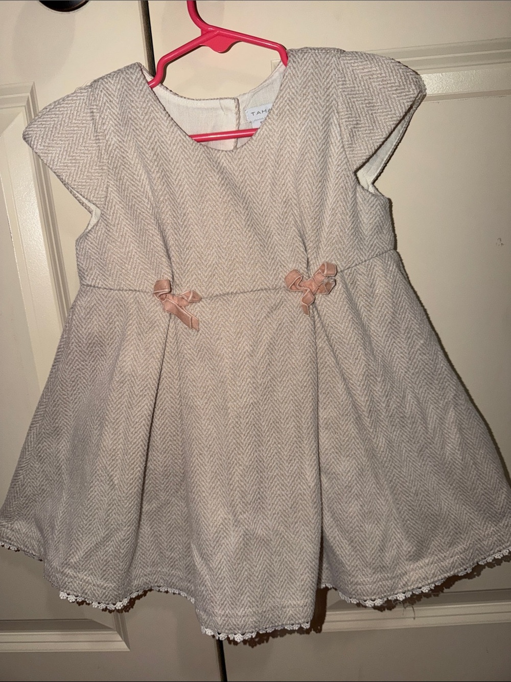 Tahari Cream Herringbone Dress Top with Pink Ribbon Accents